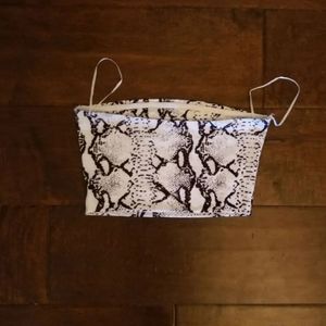 White Fox Boutique snakeskin crop S